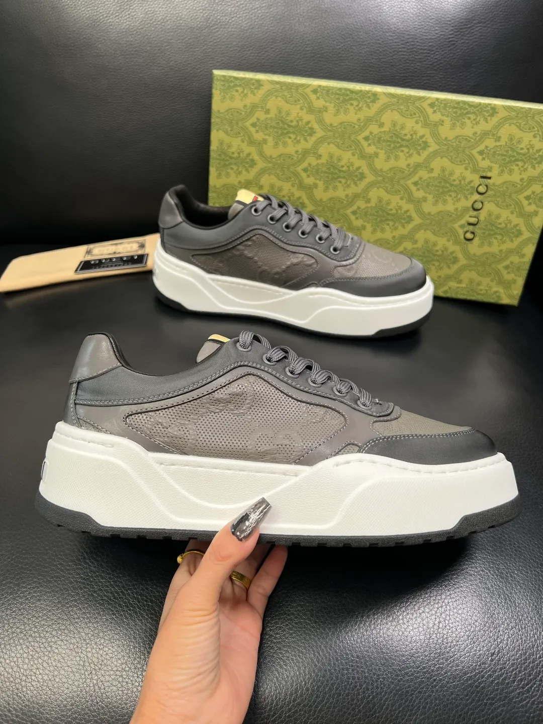 Men's shoes 💰840 Gucci high quality top crafts Gucci counter new original factory configuration, imported cowhide fabric from Italy, imported cowhide lining, breathable and comfortable, sole: original factory special supply original sole super comfortable, original factory and single goods, welcome to compare, code number 38-44 (customized 45 46)